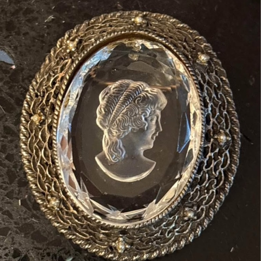 Vintage Glass Cameo pendant and brooch
